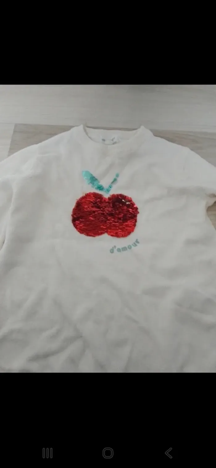 Pull léger blanc pomme a sequins taille 4 ans vertbaudet - photo numéro 2