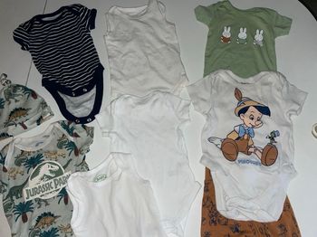 Lot body /ensemble 3 mois