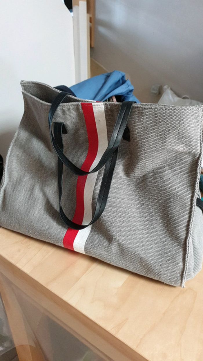 Sac gris - photo numéro 2