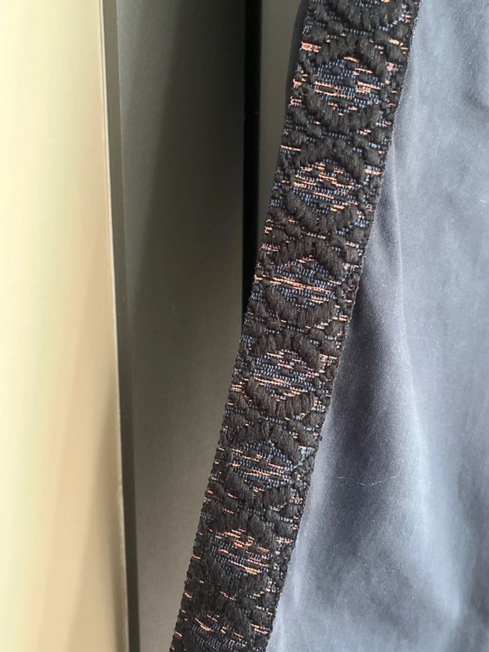 Joli pantalon HAPPY très peu porté - photo numéro 2