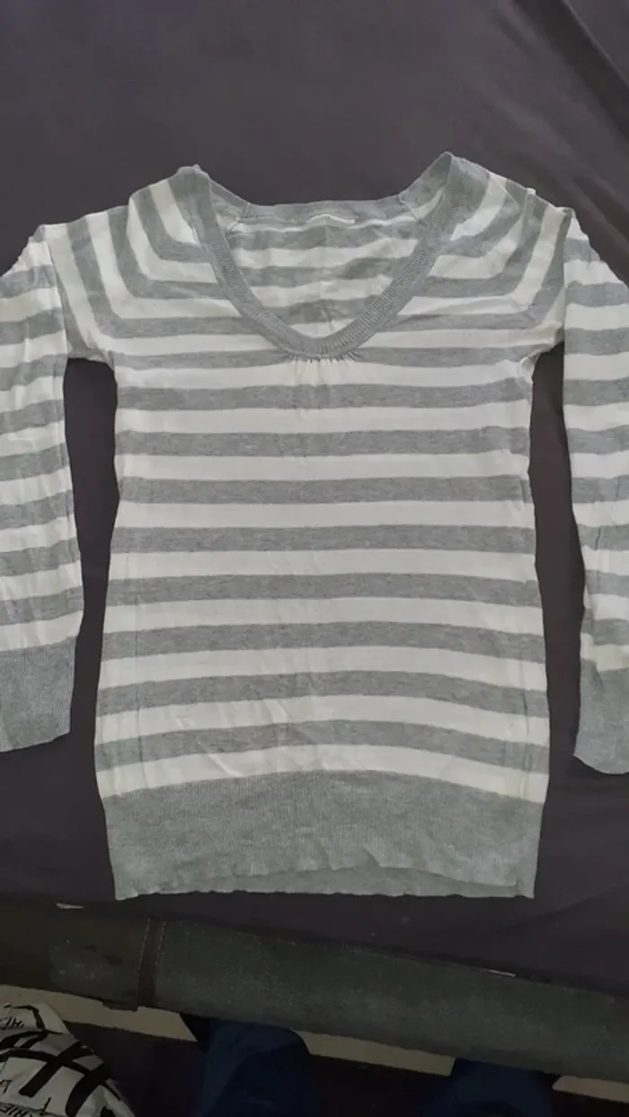 Haut/ pull manche longue Bershka - photo numéro 2