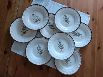 Lot de 8 assiettes vinteges herbes aromatiques