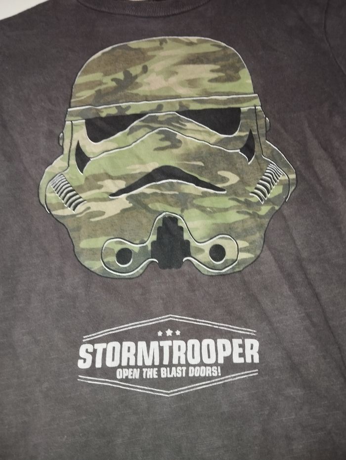 Tee shirt zara star Wars taille 4 ans - photo numéro 2