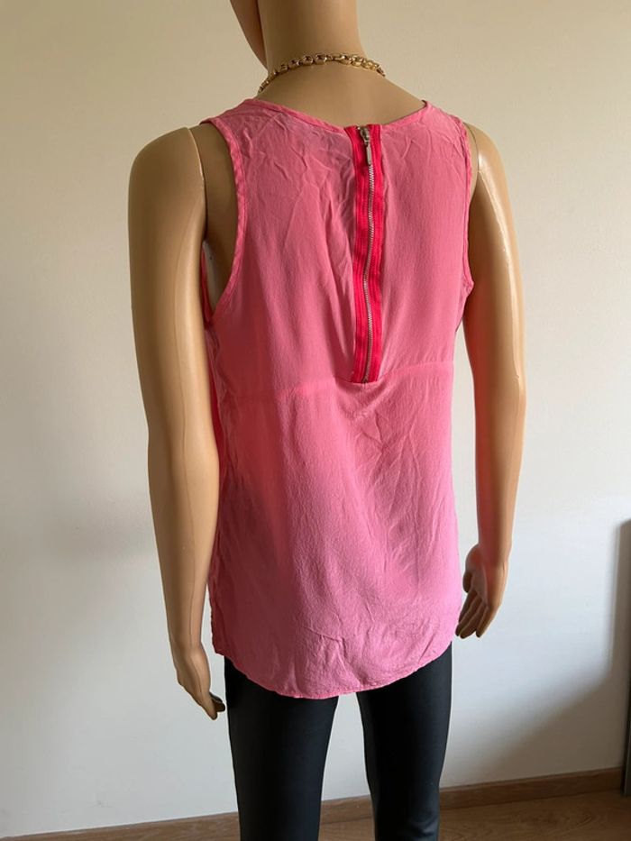 Top rose sans manches Caroll taille 36 jamais porté - photo numéro 8