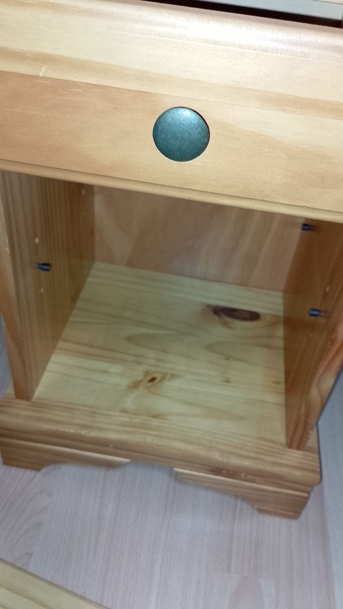 Table de nuit,de chevet en bois - photo numéro 7