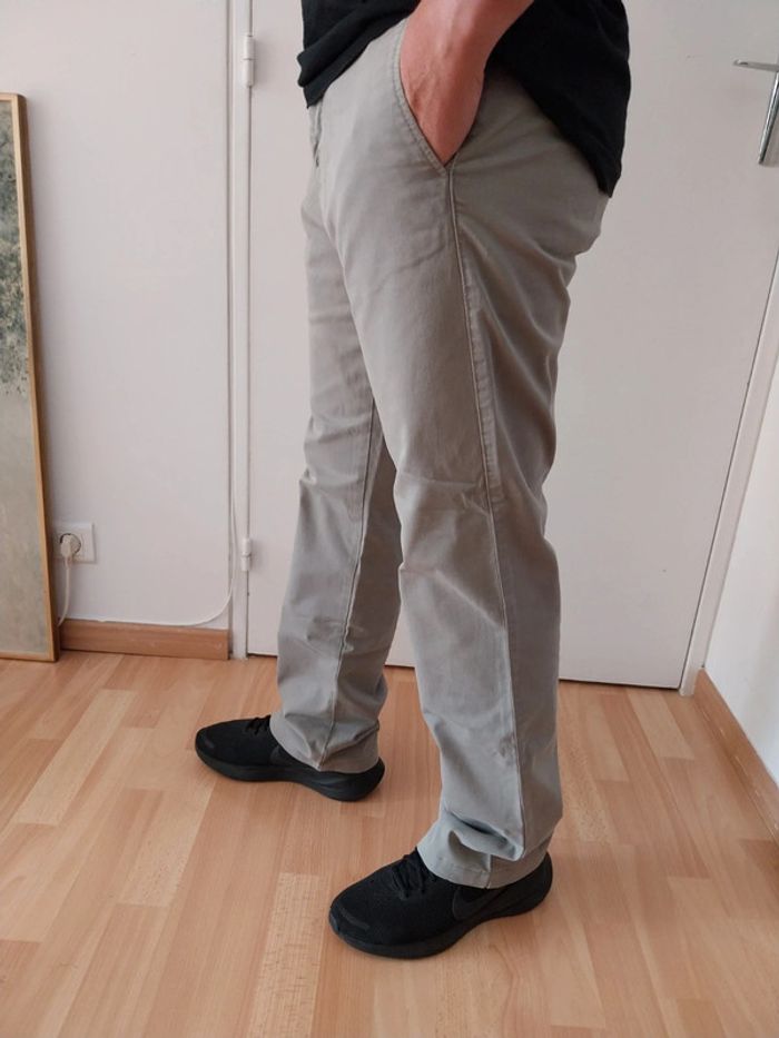 Burton chinos taille 40 kaki claire - photo numéro 2