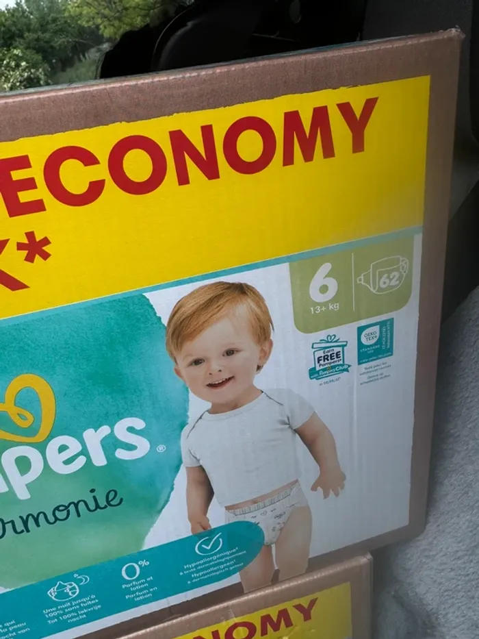 Lot de 2 cartons de Couche Taille 6 Pampers harmonie - photo numéro 2
