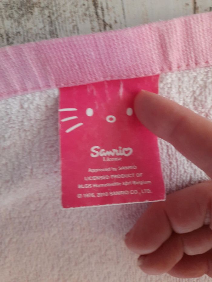 Cape de bain hello kitty - photo numéro 2