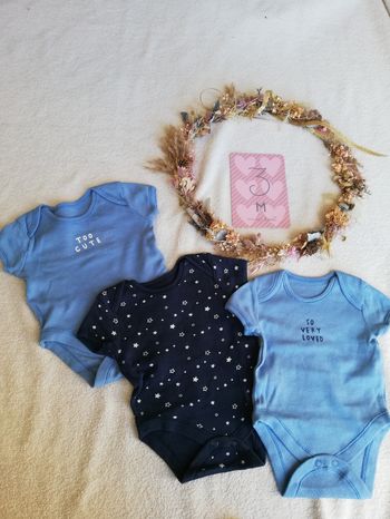 Lot de 3 bodies MC primark 3 mois