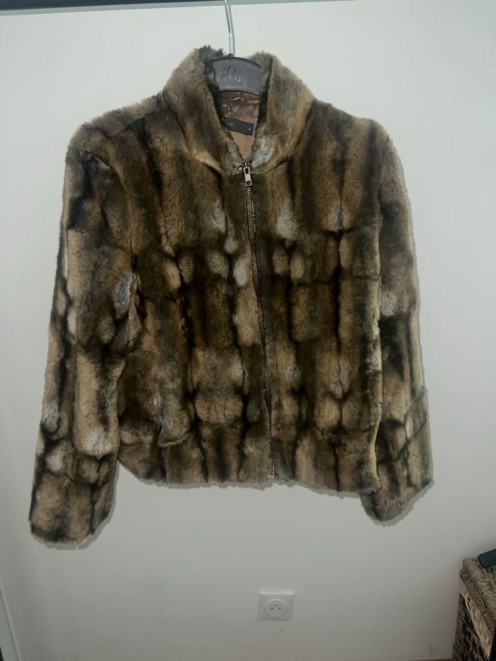 Veste fausse fourrure - photo numéro 4