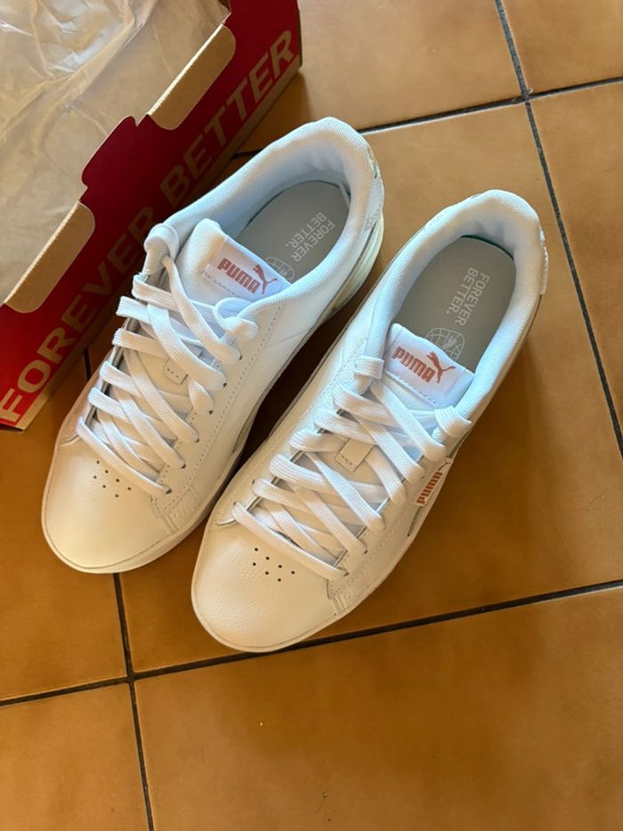 Baskets femme taille 39 neuves - photo numéro 2