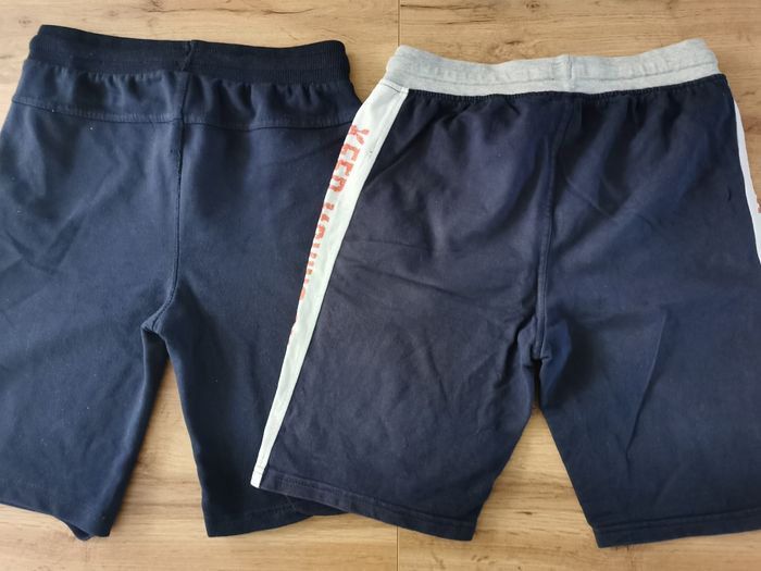 Lot de tee-shirts et shorts - photo numéro 10