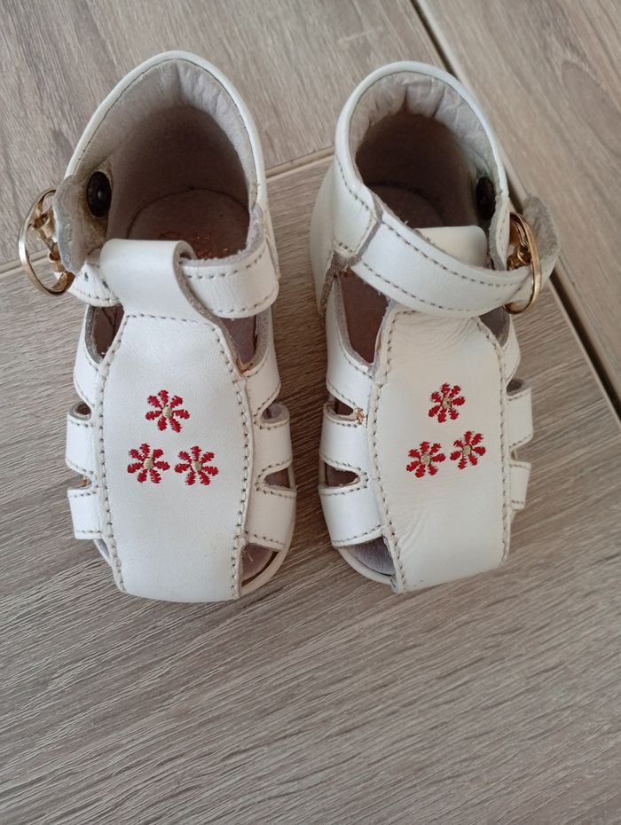 Sandale pat et ripaton taille 16