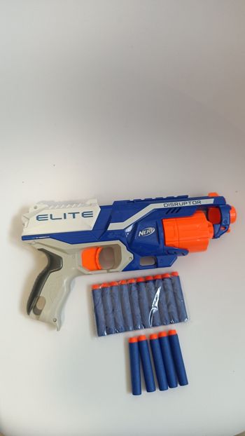 Pistolet nerf élite disruptor et  15 flèches 
