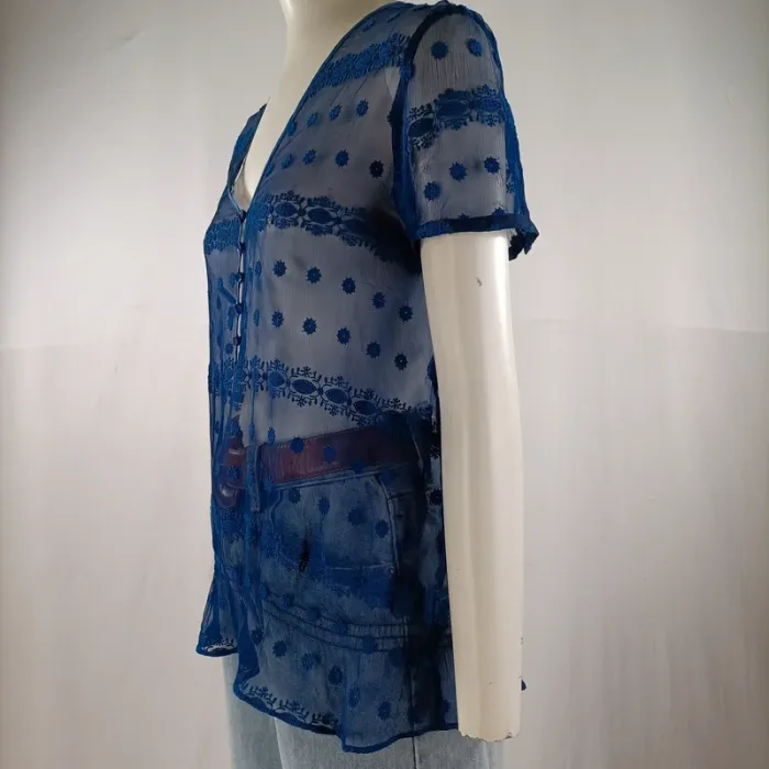 Blouse transparente bleue brodée en soie – Cacharel Paris T.38 A1159 - photo numéro 2