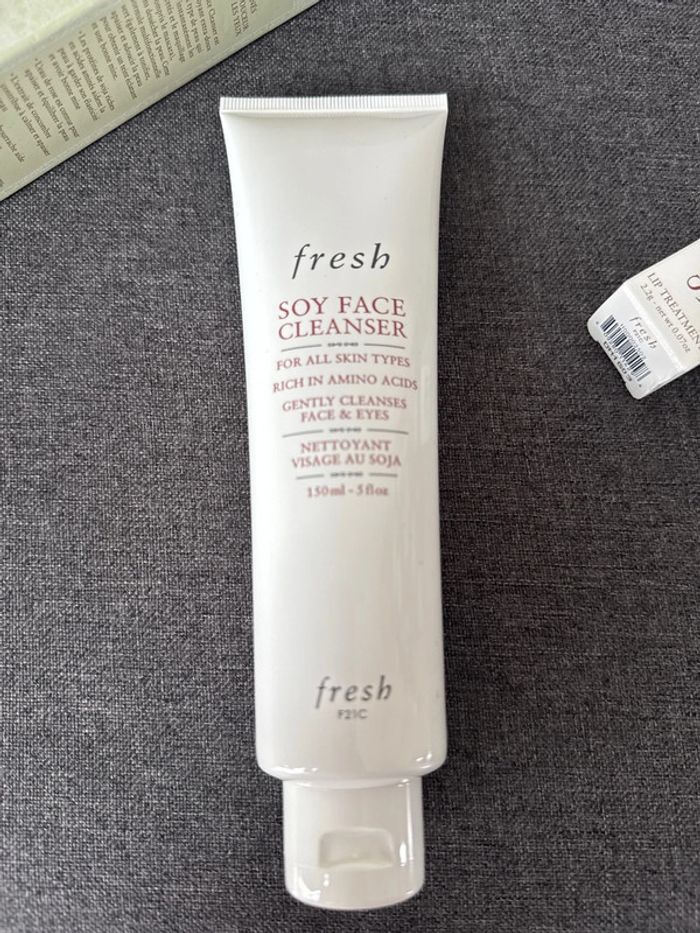 🧴gel nettoyant au soja + baume lèvre réparateur - Fresh - neuf - photo numéro 3