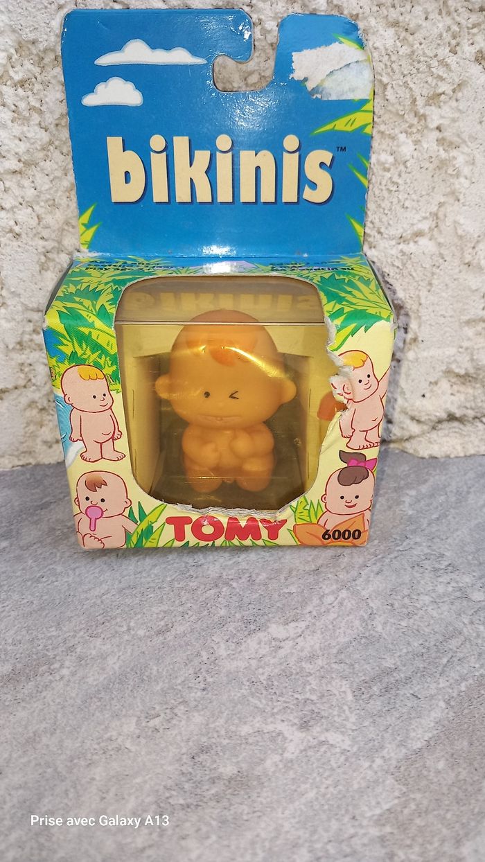 Bikinis de chez  tomy