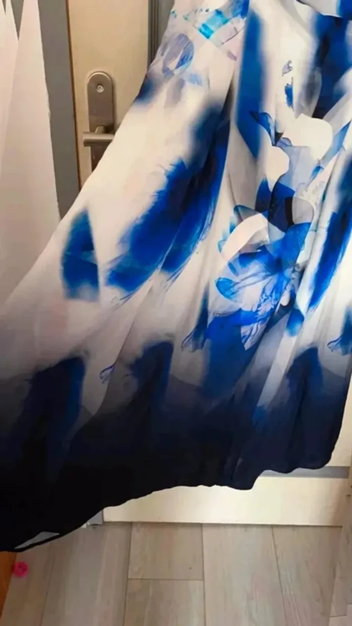 Robe soirée  magnifique - photo numéro 2