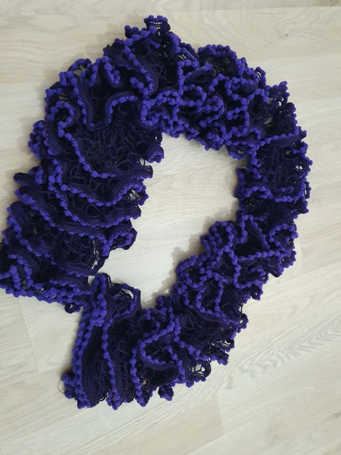 Écharpe tricoté main - photo numéro 2