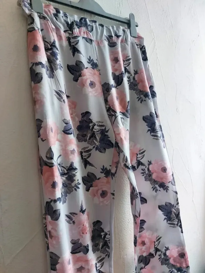 Pantalon léger à motifs floraux Taille L - photo numéro 6