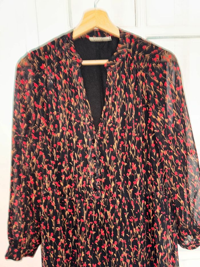 Robe Elora  Taille 38 Valeur 135 euros - photo numéro 2