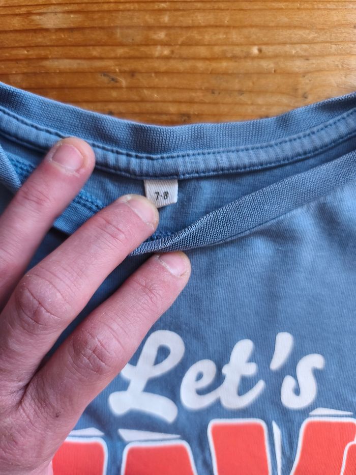Tee-shirt garçon bleu imprimé – Taille 7/8 ans – TBE - photo numéro 3
