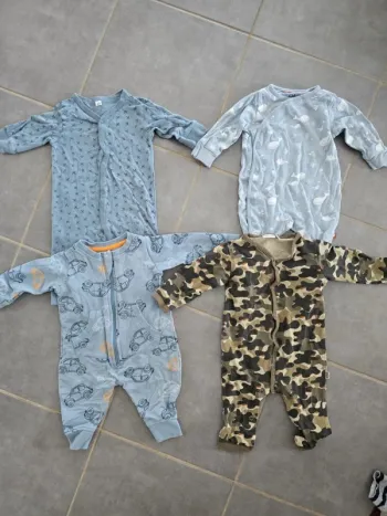 Lot de 4 pyjamas mi saison