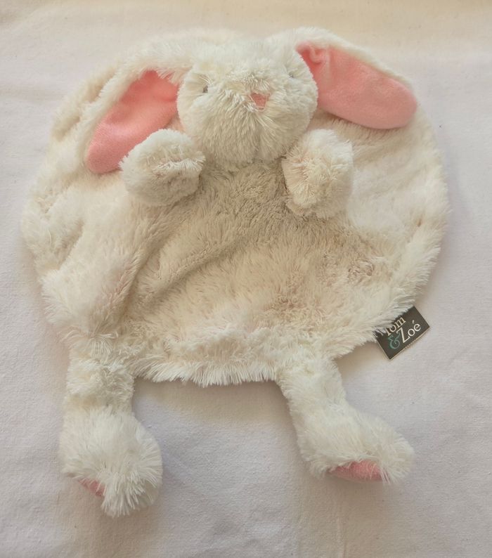 Doudou Lapin rond plat blanc et rose - Tom & Zoé