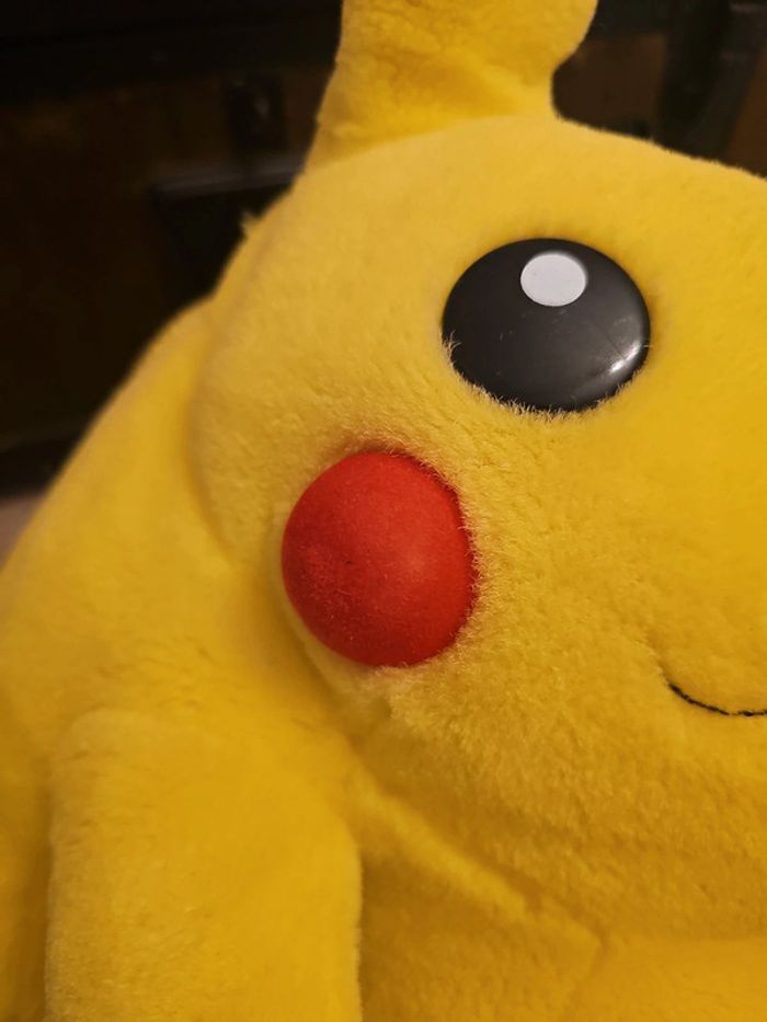 Sac à dos peluche pikachu Nintendo tomy - photo numéro 4
