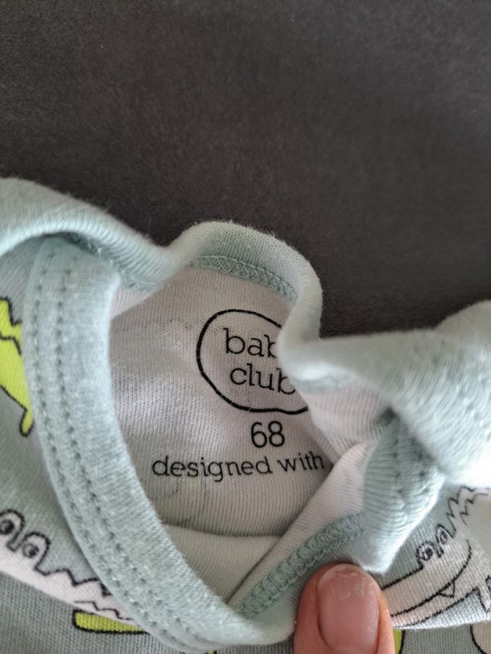 body crocodile 6 mois - photo numéro 2