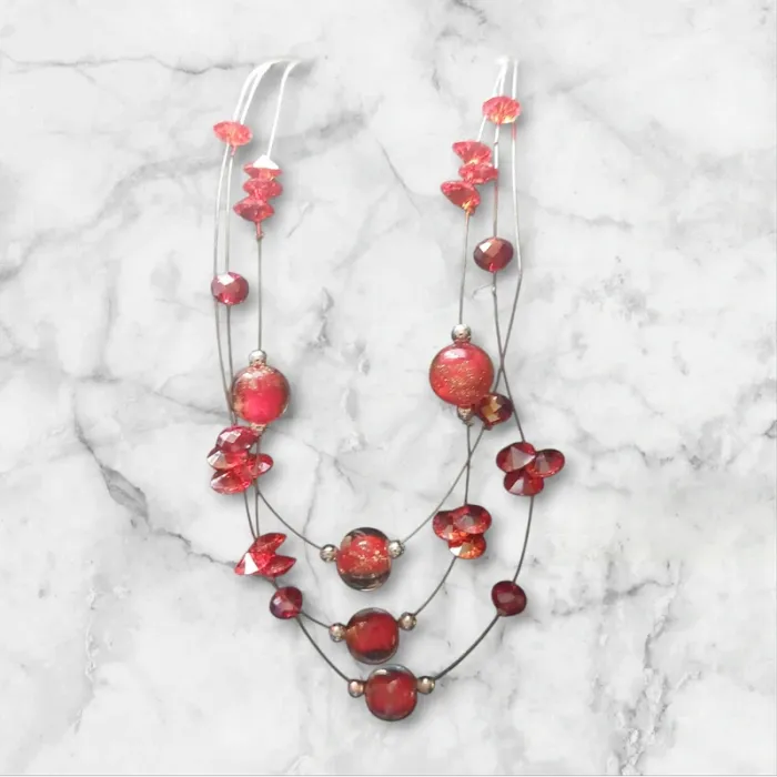Collier réglable fil argenté-Perle rouge &bille de verre -neuf - photo numéro 4