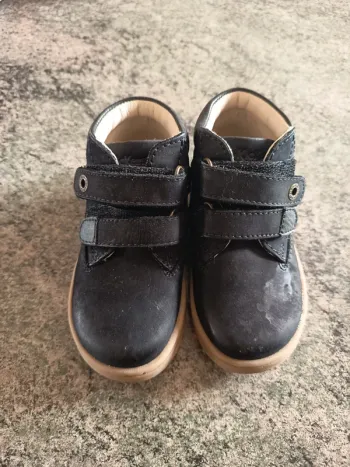 Chaussures pointure 22 kickers