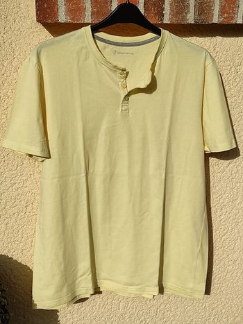 T shirt jaune