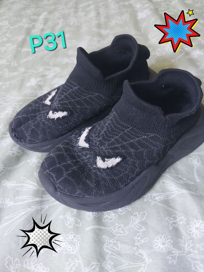 Baskets noir P31