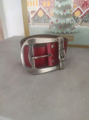 Vintage ceinture en cuir rouge 75 cm