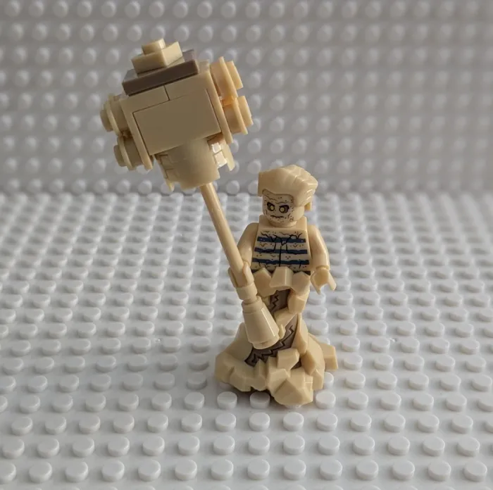 Figurine Marvel : Sandman (L’Homme-Sable), style lego