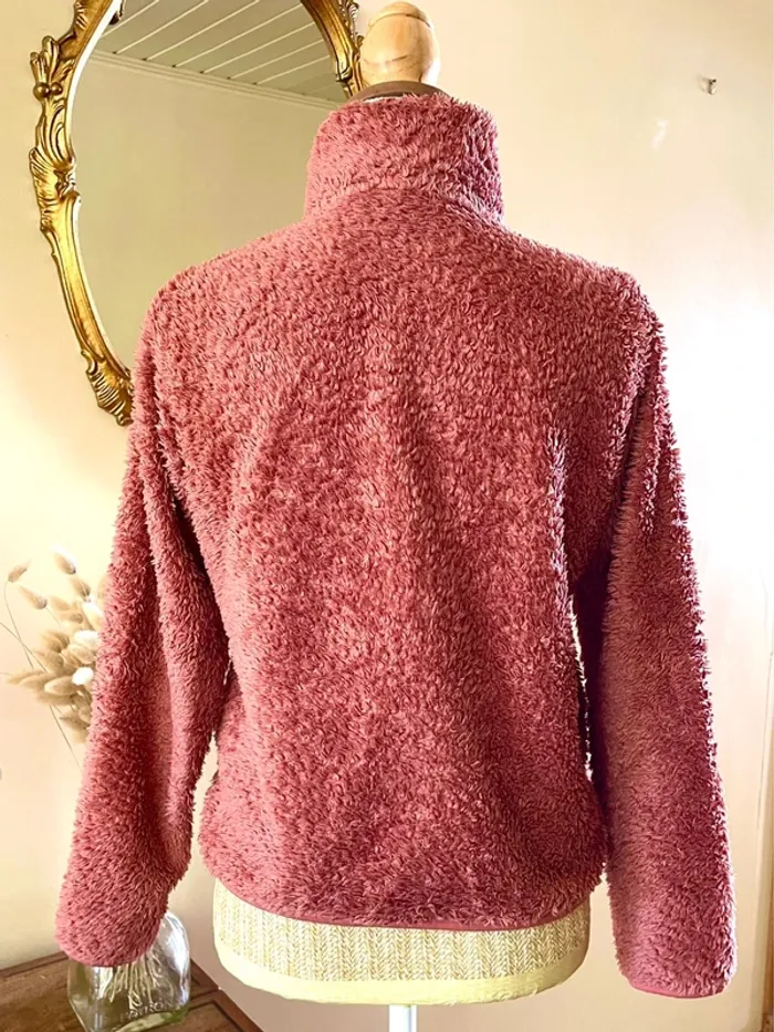 sublime Veste zippee pilou molletonnee douce couleur rose foncee  Uniqlo taille XS - photo numéro 5