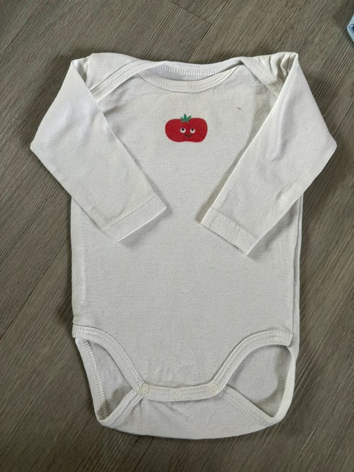 Lot de 5 body taille 6 mois - photo numéro 3