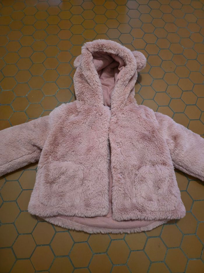 Lot de manteaux  hiver bebe fille 12 mois - photo numéro 10