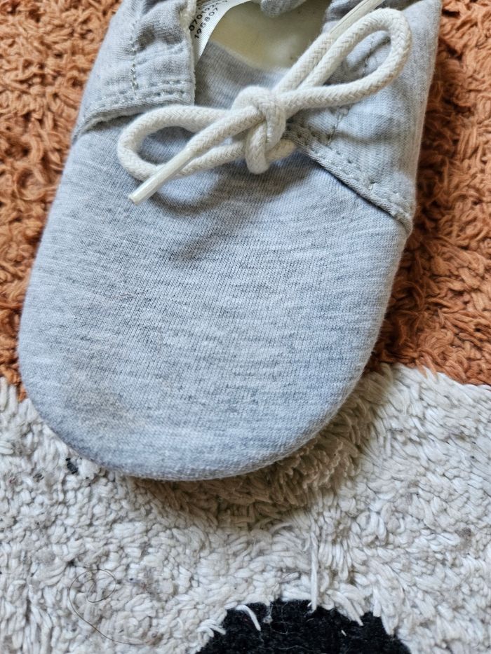 Chaussons - 23 - photo numéro 2