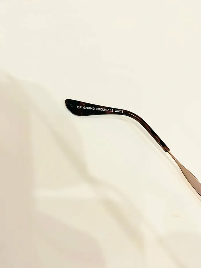 Lunette de soleil mixte marron léopard bras dorés uvprotection catégorie 3 - photo numéro 5