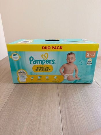 92 couches Pampers premium taille 3