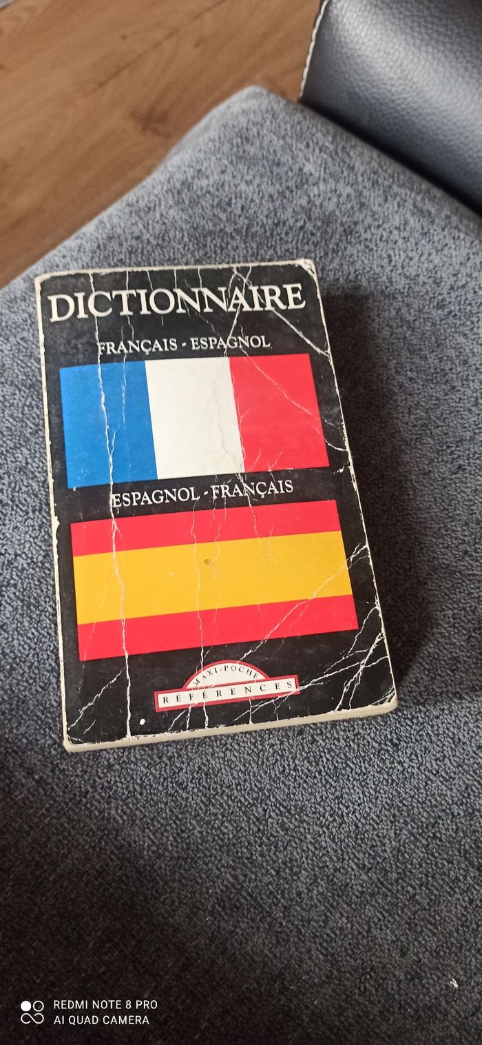 Dictionnaire de poche francais espagnol