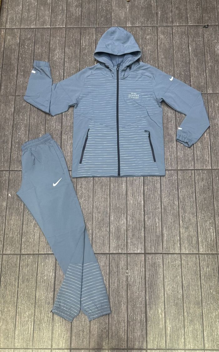 Ensemble Nike - photo numéro 6