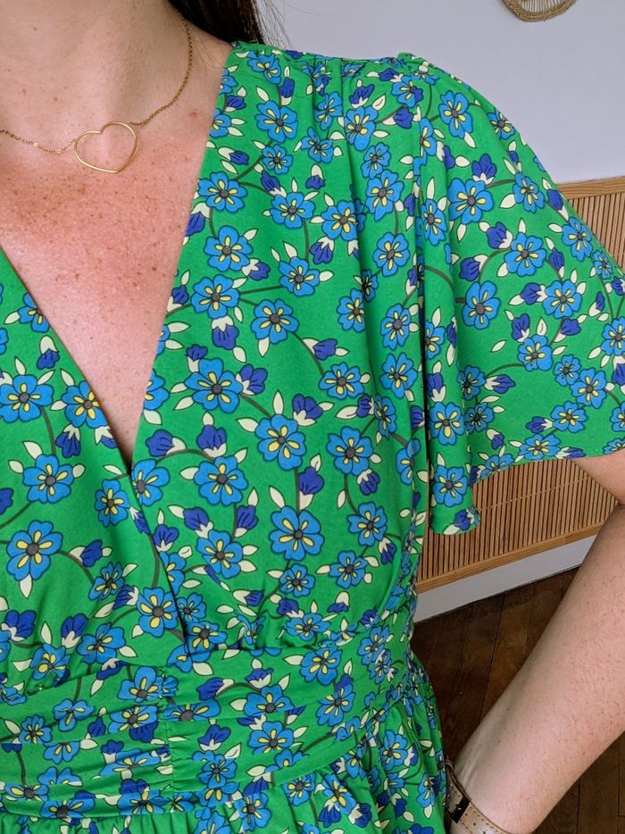 Robe fleurie verte et bleue Sofia légère Taille S/M - photo numéro 4