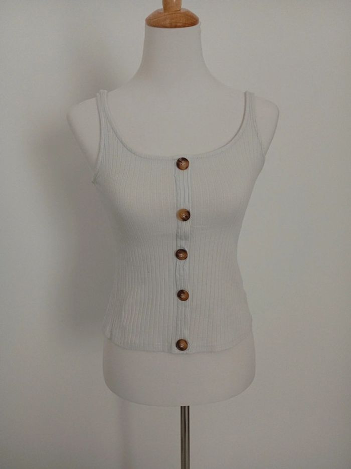 Débardeur blanc à boutons. Taille S. Shein