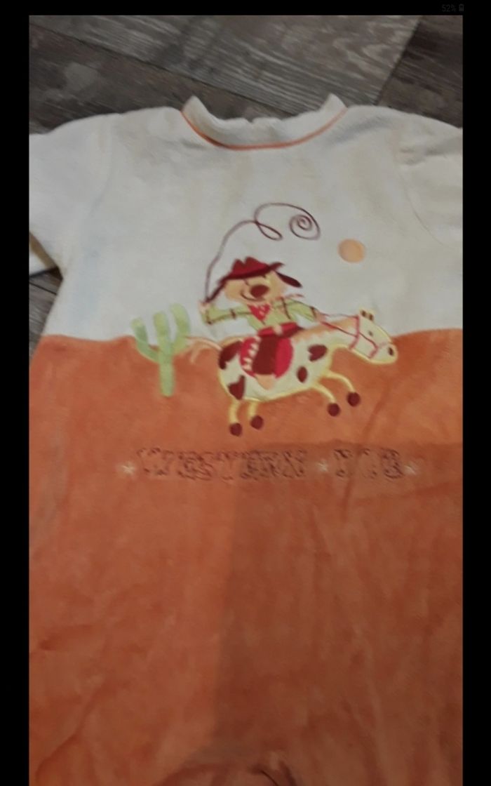 Grenouillere orange et crème avec cowboy - photo numéro 2