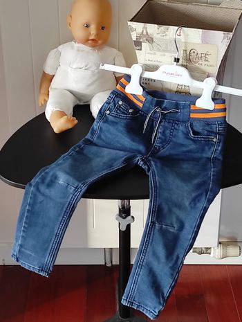 Jean garçon 4 ans – Taille élastique avec lien – Très bon état