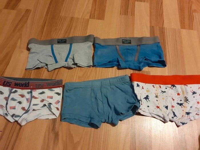 lot 5 sous vêtements 4 à 5 ans