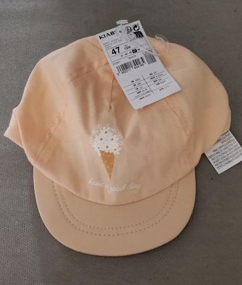 Casquette 12 mois neuve